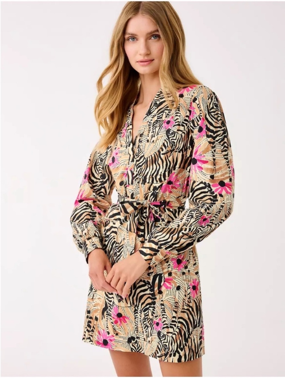 NWT LILLY PULITZER
Phillipa V-Neck Stretch Dress - Picture 2 of 5